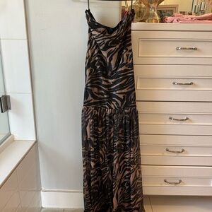 Chic Strapless Zebra Print Dress